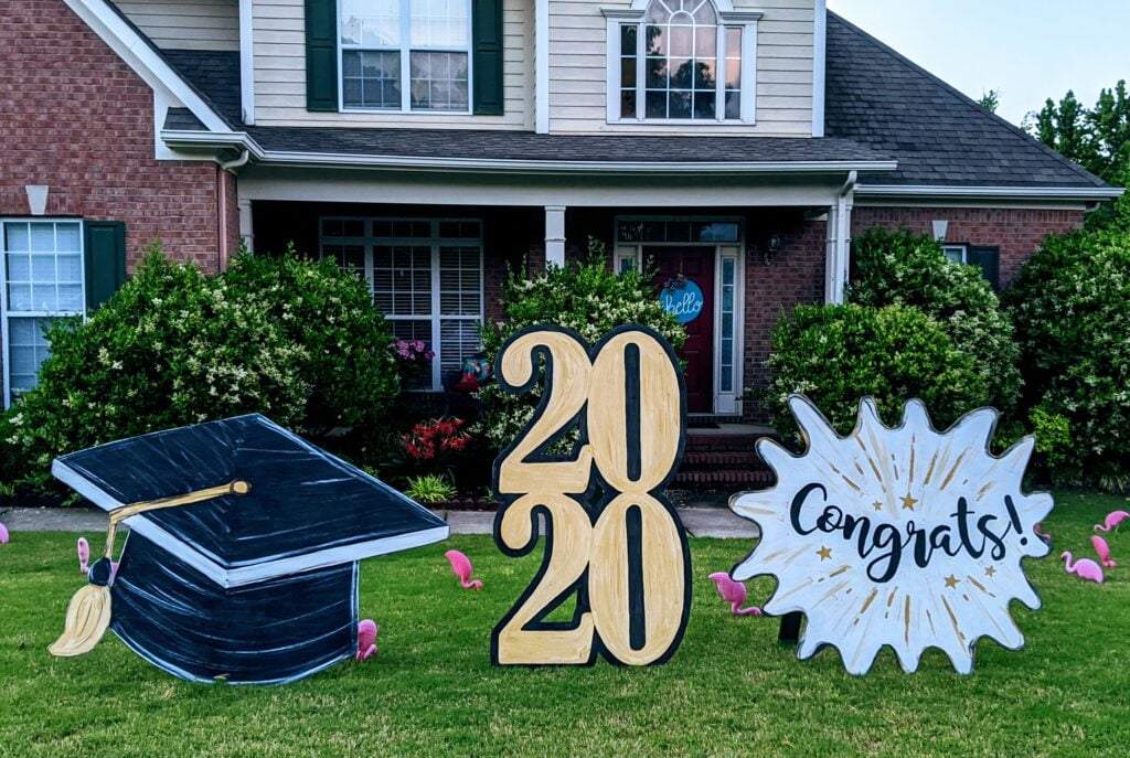 Lawn decoration in Madison Alabama:MADyardArt loves celebrating all kinds of occasions, including birthdays, anniversaries, new babies, retirements, and much more.