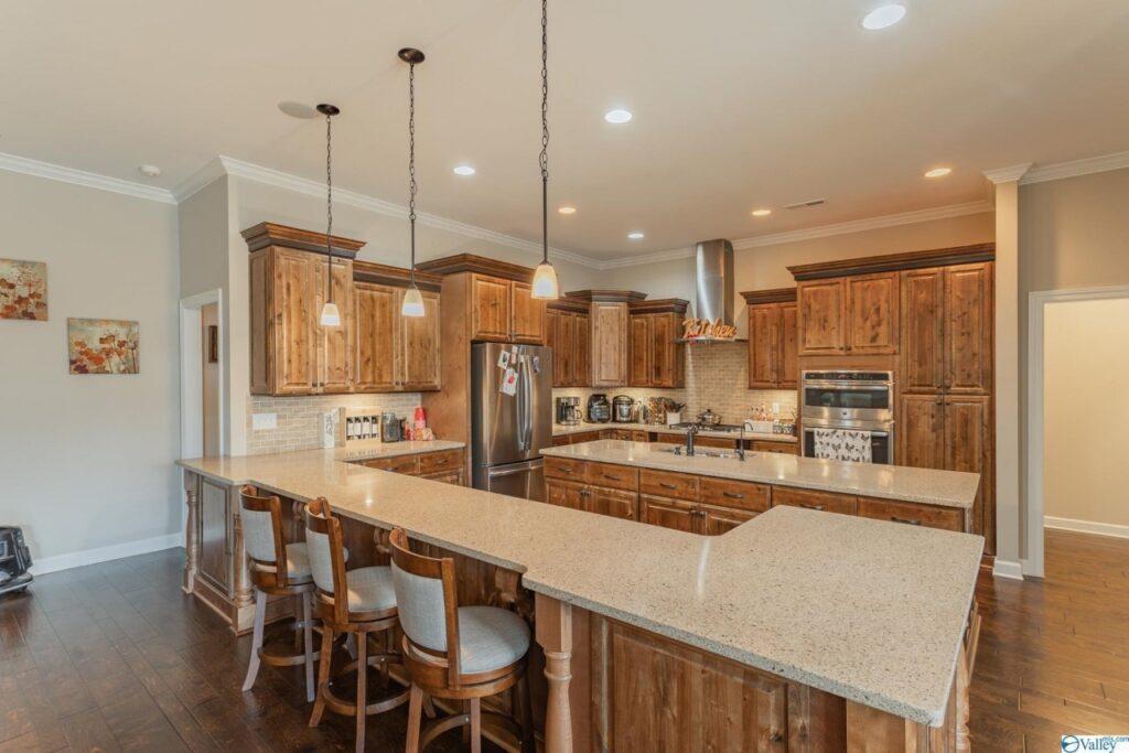 New Cabinets in Madison, Alabama: How to Hire Alabama Cabinets for Your Remodel