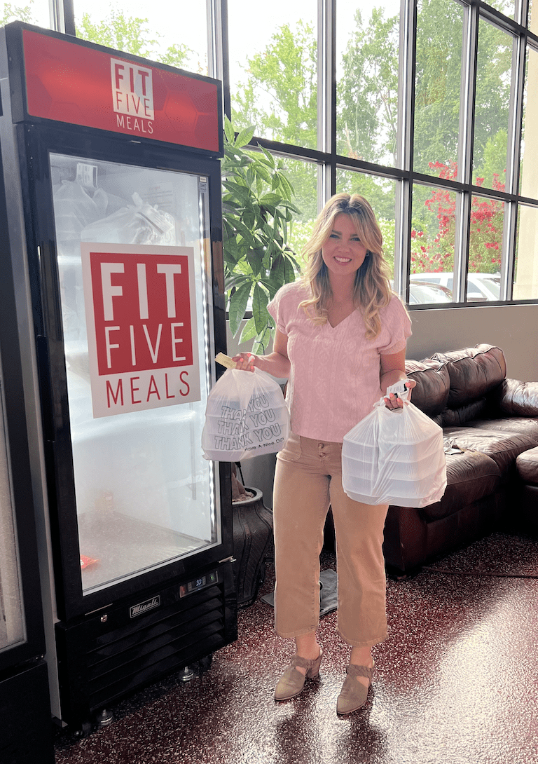 Fit Five Meals Review | Fit Five Meals is very simple: It's an online store based out of Birmingham where shoppers from all over the state of Alabama purchase fresh, tasty, individually-packaged meals.